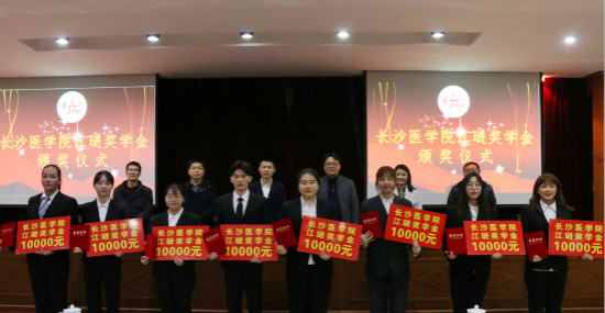 QW(xu)u15(yu)W(xu)Óf