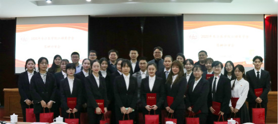 QW(xu)u15(yu)W(xu)Óf